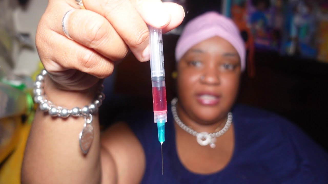 VITAMIN B-12 SELF INJECTION INTO ARM MUSCLE FOR B12 DEFICIENCY...HOW TO SELF INJECT B12 (HEALTH) VITAMIN B-12 SELF INJECTION INTO ARM MUSCLE FOR B12 DEFICIENCY...HOW TO SELF INJECT B12 (HEALTH)