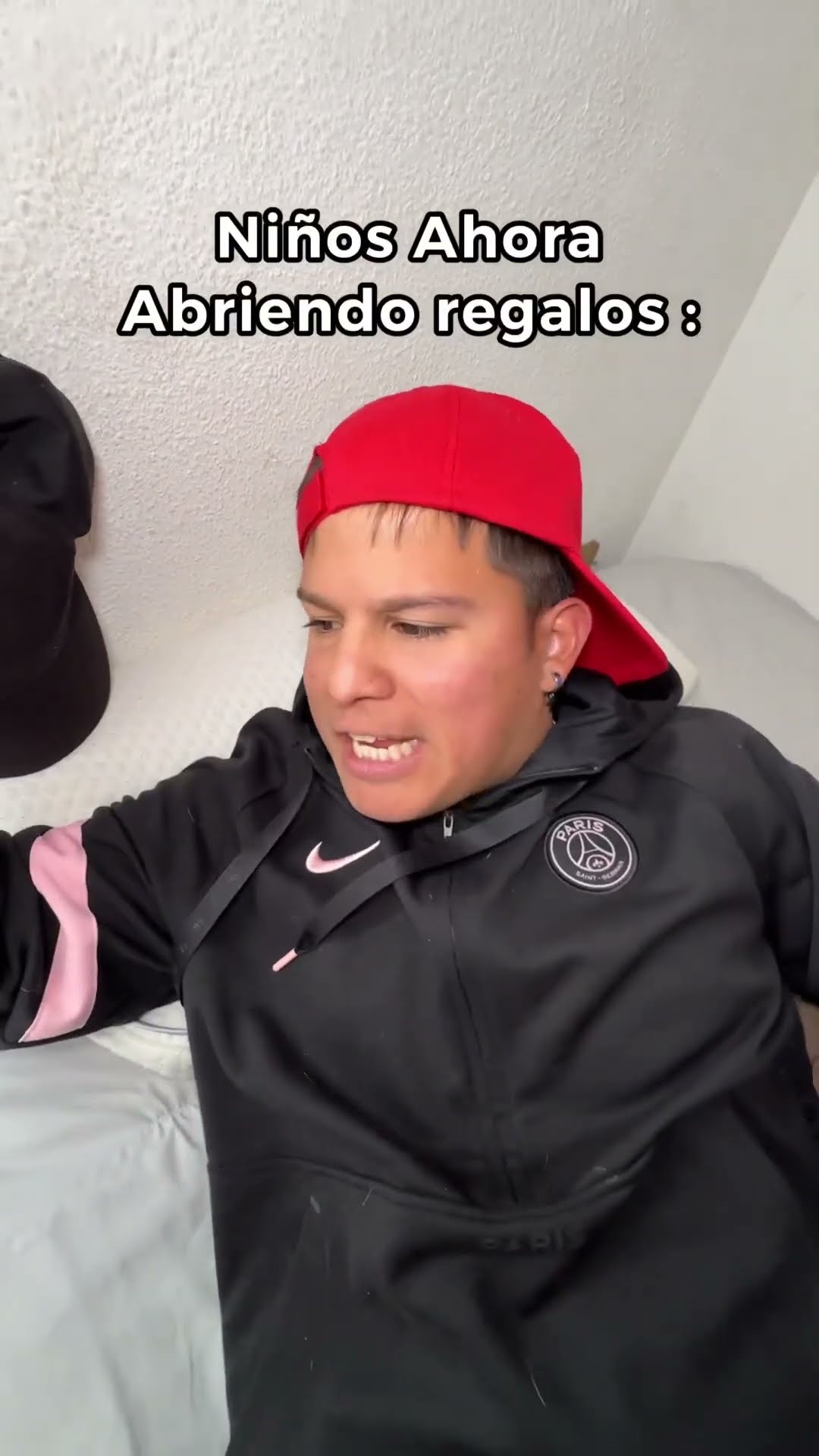 POV: Cuando Abres Los Regalos De Reyes Antes vs Ahora ?? Paul Ferrer #short