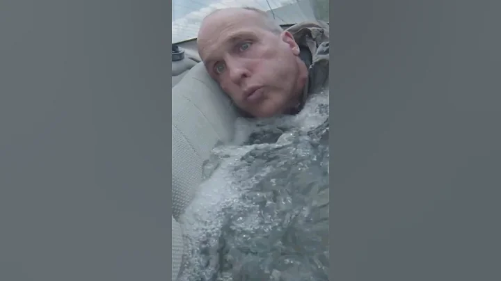 How to Survive If Your Car Sinks in Water