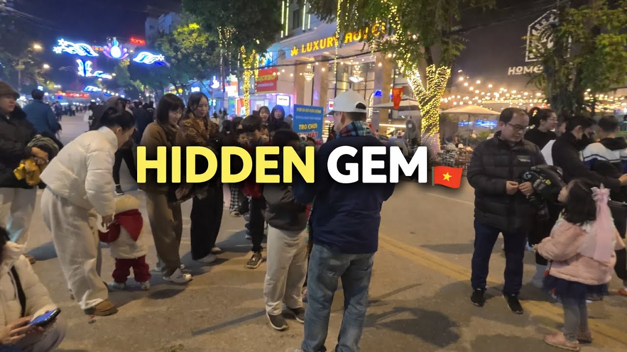 Explore Vietnam Cao Bang Night Market 🇻🇳 | Food, Culture & Night Life | 4K Walking