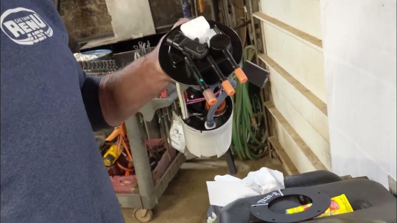 TR27R PLASTIC TANK LOCK RING REPAIR KIT FOR 20042005 GMC CANYON/CHEVY