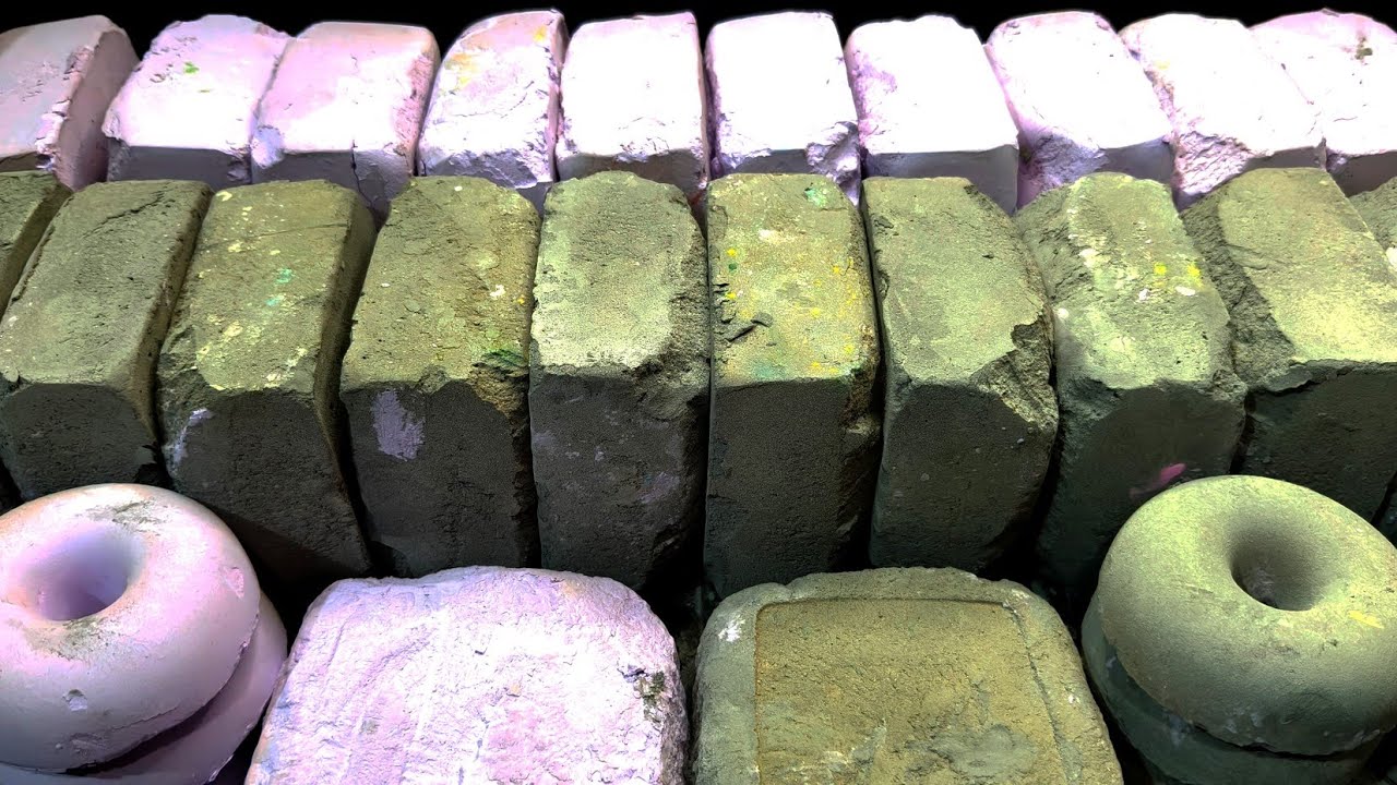 Gym chalk.Dusty.Super soft.Oddlysatisfying 