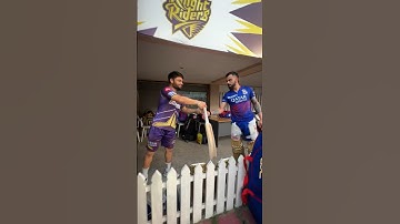 Virat Kohli giving Rinku Singh a bat? Check this out | #KnightsTV | 2024