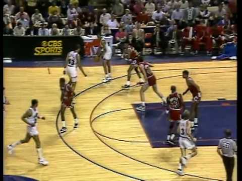 Michael Jordan - The Shot (I) against Cleveland Cavaliers (1989)