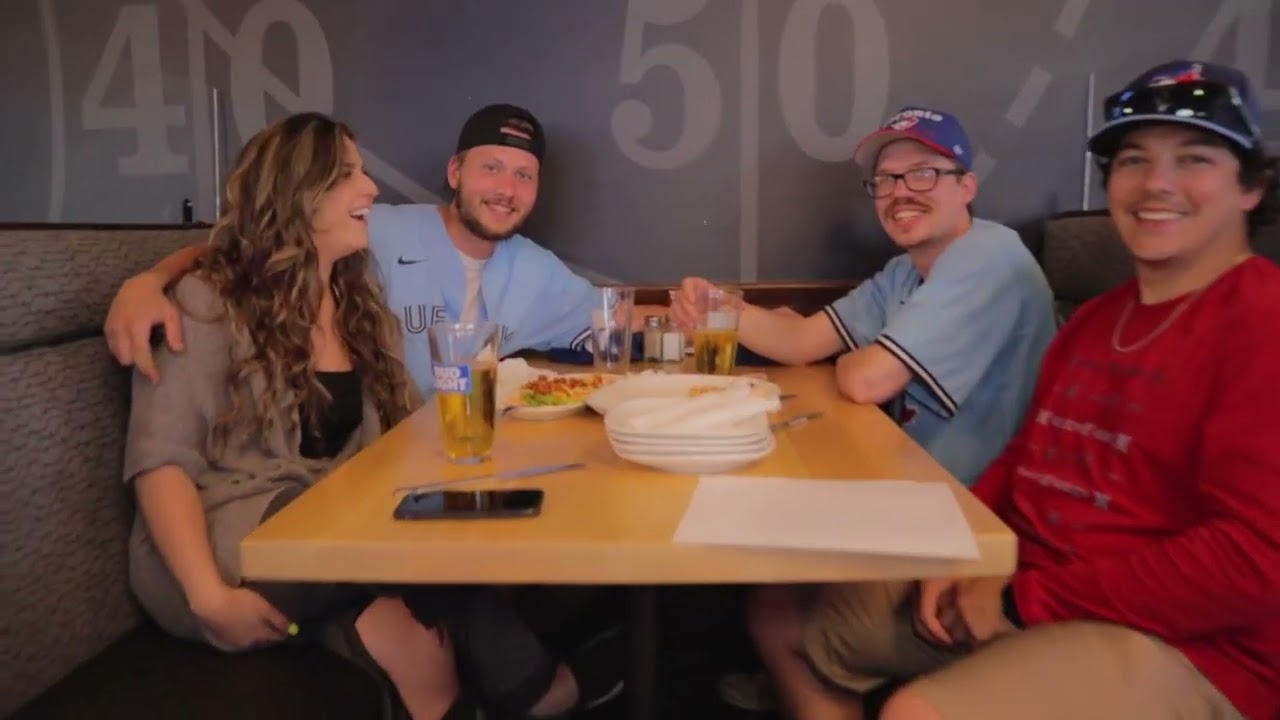 Boston Pizza's Blue Jays Viewing Party