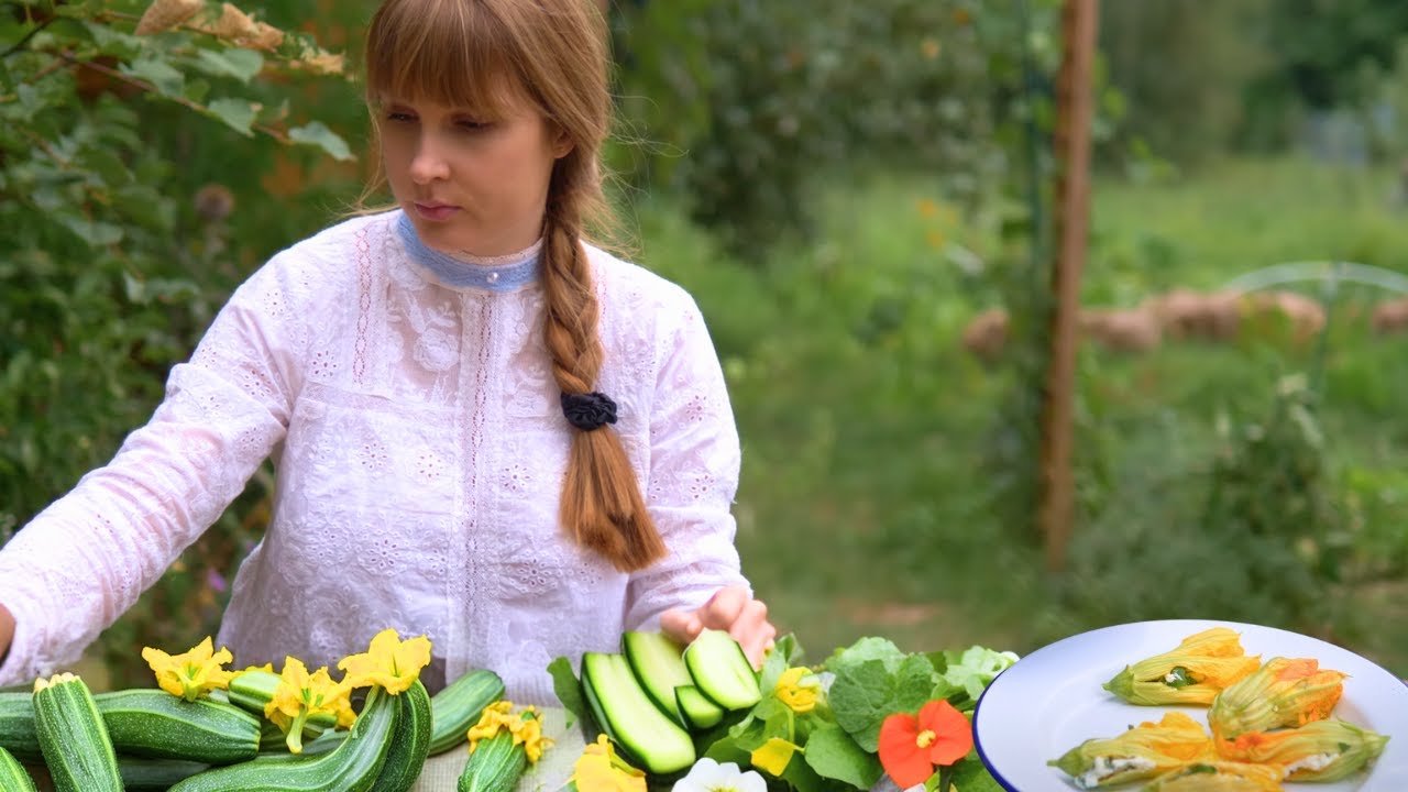 СЪЕДОБНЫЕ ЦВЕТЫ! Рецепты кабачков и цветков настурции I Лакомняки