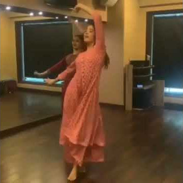 Jhanvi Kapoor’s Dance class || Salam From Umrao Jaan movie dance || Sri Devi Ji’s daughter gracefull