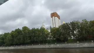 Речная прогулка по Москве-реке от Воробьёвых гор до Зарядья