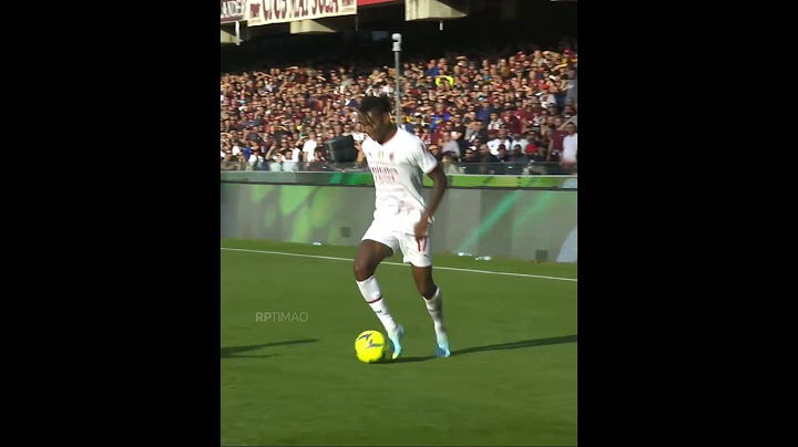 Rafael Leão Joga Bonito Skills 🔥