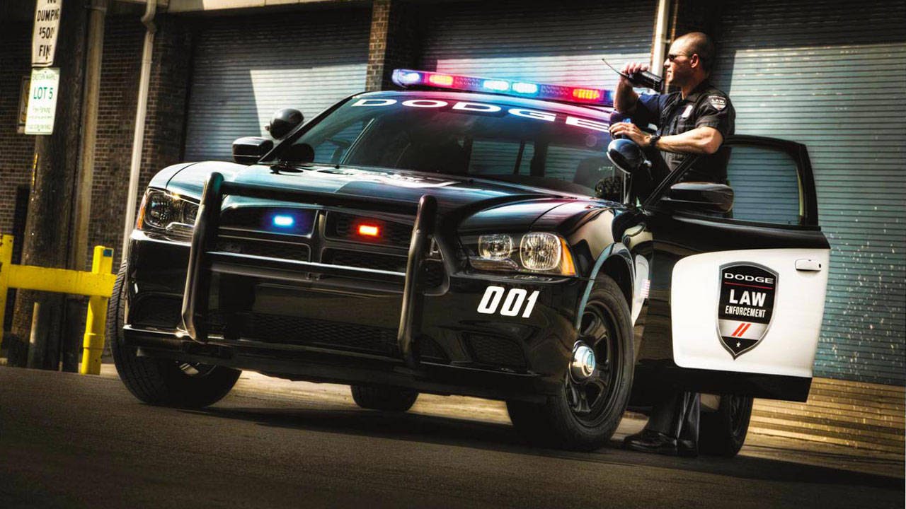 booster lunapark Supercharged Civic Si Vs. POLICE Charger