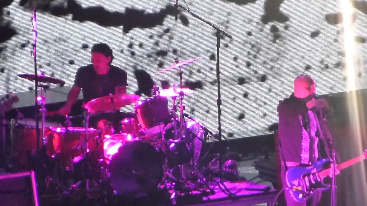 Bullet with Butterfly Wings- Smashing Pumpkins w/Brad Wilk and Mark Stoermer (Forum 12-14-14)