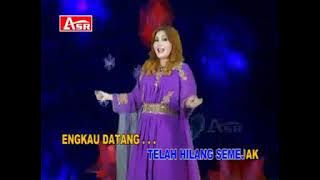 MEGA MUSTIKA - DOKTER CINTA ( Video Karaoke)