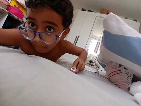 Kinder joy (o brinquedo)