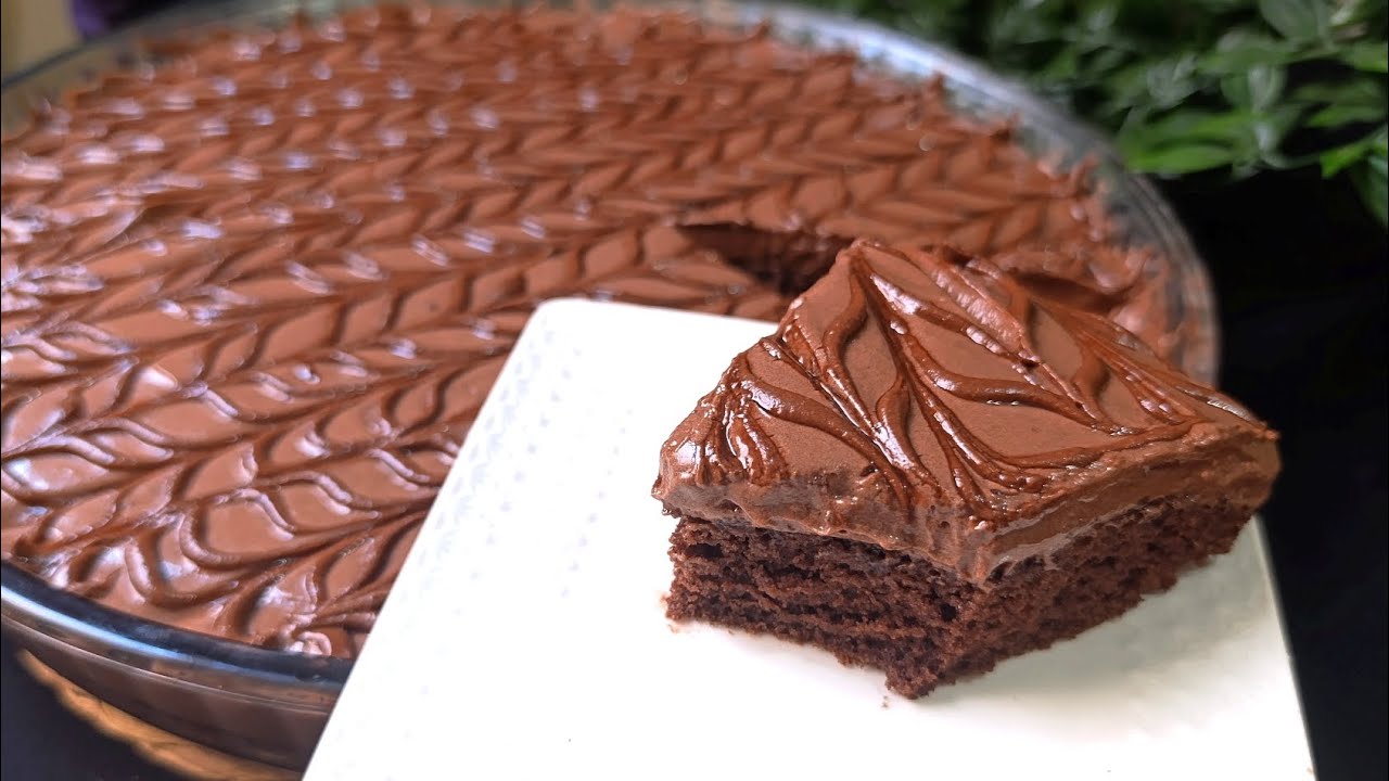 كيك يومي بيضتين فقط حجم عائلي بصوص شكولاط لذيذه بنكهة القهوة متشبعوش منو