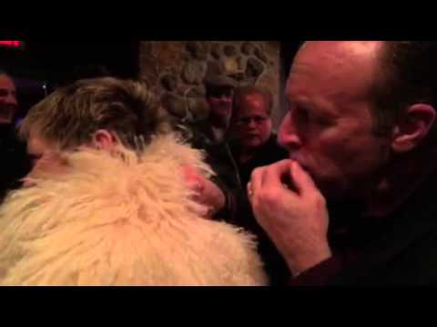 Vic DiBitetto - Grooming a fan