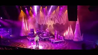 Laundry Day - Cavetown (live at Tivoli Vredenburg in Utrecht) 20-09-2023