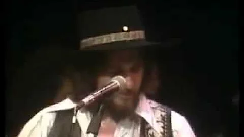 Waylon Jennings  Good Hearted Woman