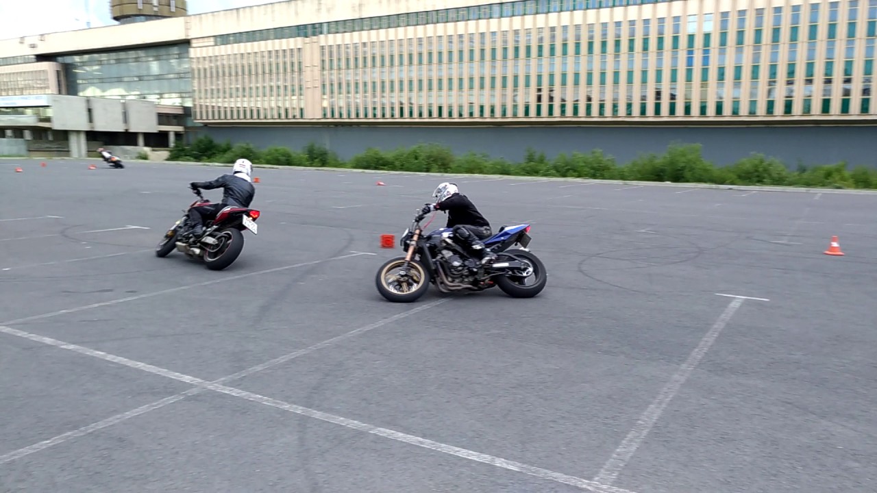 Мотоджимхана. Тренировка Чемпиона Европы 2017 Боба Стюплера в Санкт-Петербурге