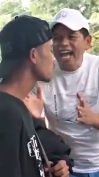 WHILE HAPPY EXERCISE, THIS YOUNG MAN WAS STOPPED BY KDM
