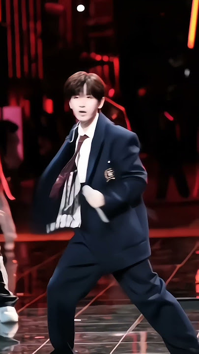 Cheng Yi rehearsal for Hunan TV Satellite's New Year's Eve Concert 🥰 #chengyi sings 3 songs #成毅 ❤️🌹