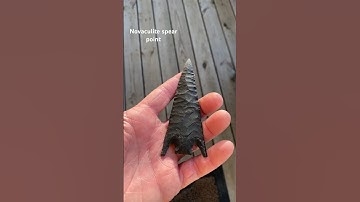 Flintknapping spear point. #flintknapping