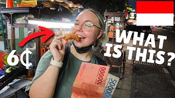 FIRST TIME eating Martabak and Bakso (Indonesian Street Food in Jakarta)🇮🇩