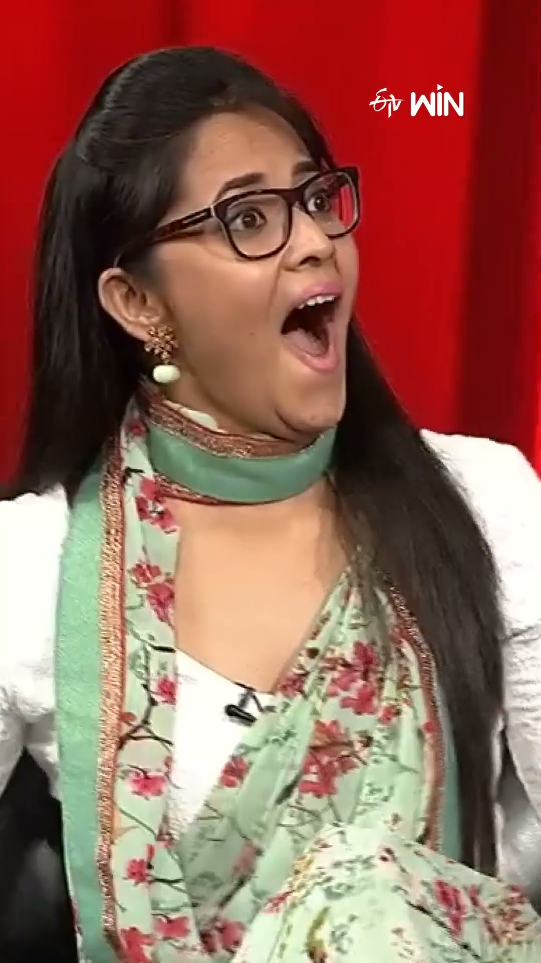 #shorts - ఇక్కడ కూడా సెల్ఫీ లు ఏంట్రా బాబు..! #jabardasth #comedy #hyperaadi