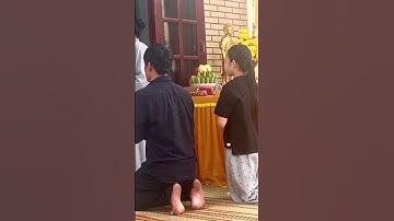 Con gái 12 tuổi chịu tang diễn viên Thương Tín /Lang Thang Kể Chuyện