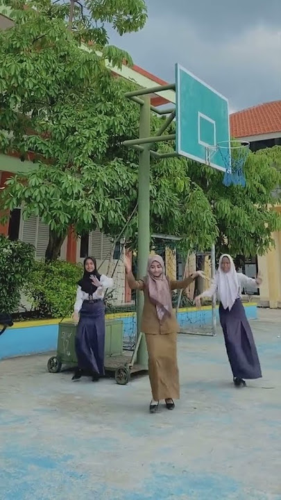 Kolaborasi dengan siswi yang mungkin bisa menginspirasi, koreografi by PNS hijabcantik
