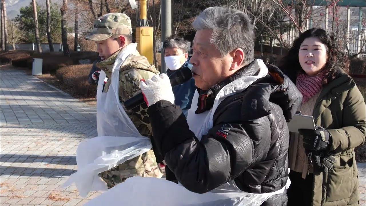 【伝統芸能】練炭配給に駆り出される在韓米軍 2ID Charcoal Delivery YouTube