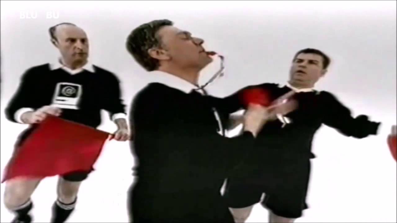 Anuncio Airtel (Patrocinador oficial de la RFEF) con Tricicle (mayo 2000)