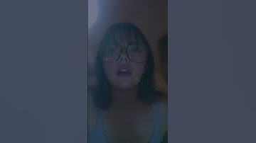 There’s an eyelash stuck in your eye 👁️ #asmr