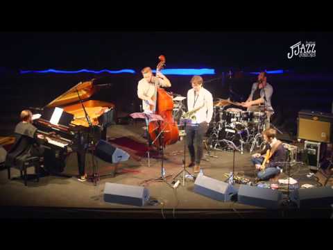 Piotr Budniak Essential
