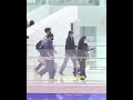 Vs reaction on jisoo jumping in airport  jisoo kimtaehyung vsoo taesoo