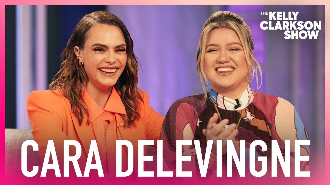 Kelly Clarkson Can't Stop Laughing At Cara Delevingne's Insane Lip-Reading Trick