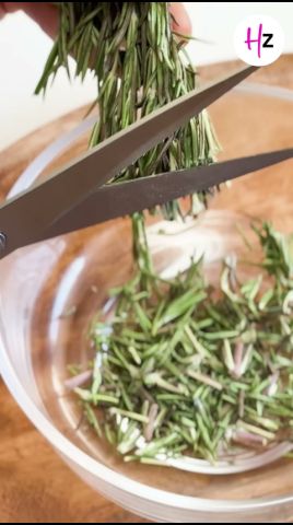 Hair Fall Rosemary Oil Is the GameChanger