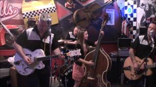 Black Cat Trio & Donna ''boppin the blue's''  @ Rockwell's Diner Runcorn chords