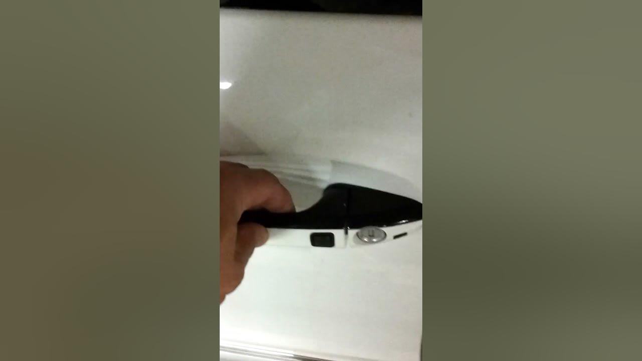 drivers side door handle stuck.. YouTube