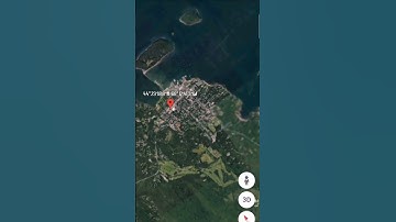 Siren Head Found on Google Earth! #shorts #youtubeshorts #sirenhead #googleearth