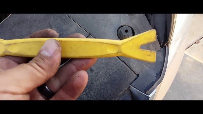 How To Install A Battery On A 2012 Gmc Terrain Youtube