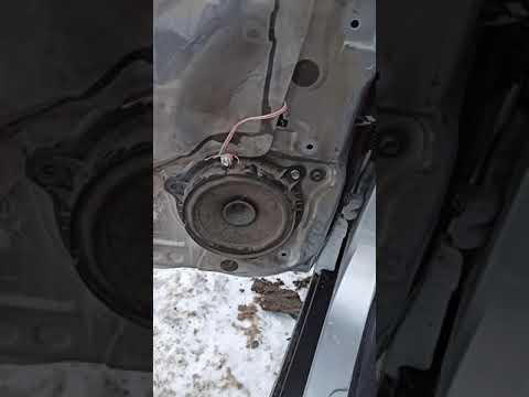 Замена штатных динамиков в Nissan Almera на DL Audio Raven 165