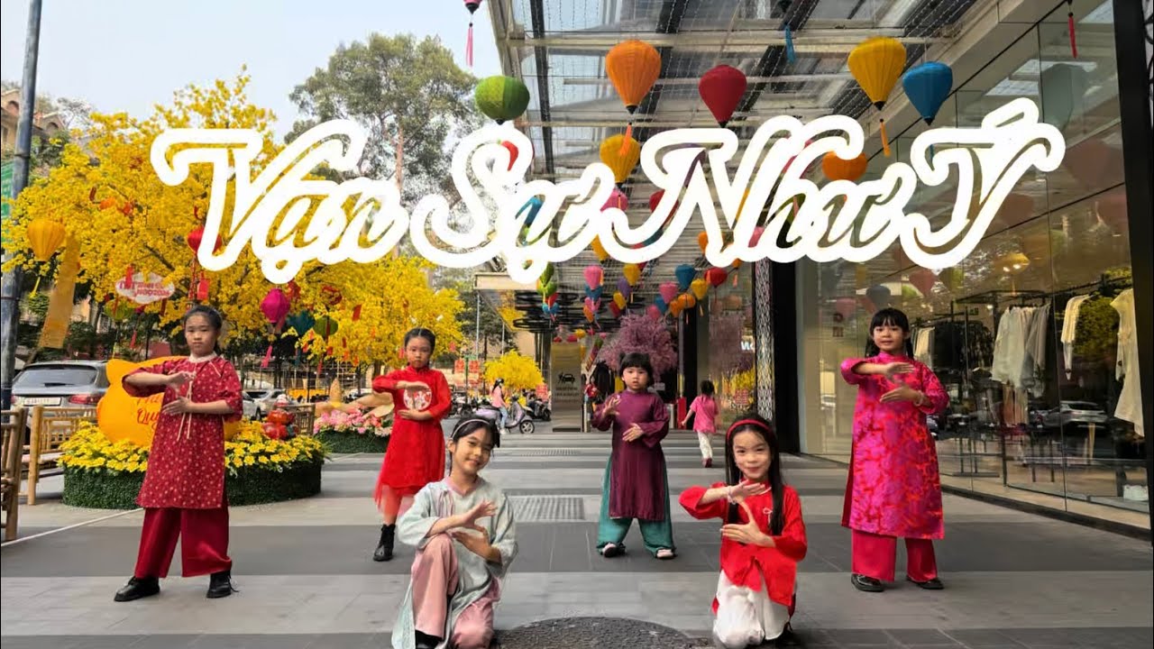 Vạn Sự Như Ý - Trúc Nhân | Dance by Suri Dance - Hùng Vương Plaza