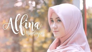 Video thumbnail of "Law Kana Bainanal Habib (by) Alfina Nindiyani"