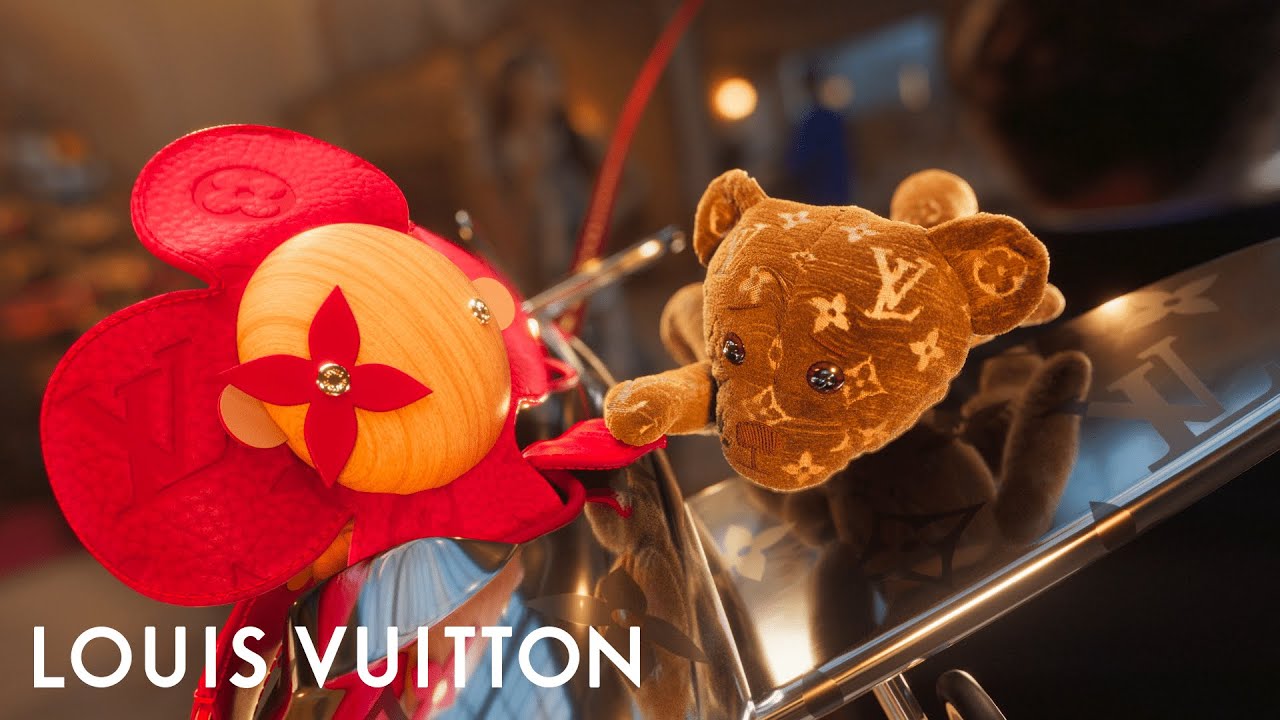 Louis Vuitton unveils a sparkling Holiday 2023 campaign - DA MAN