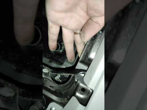 Pajero 4 2011г не открывается дверь багажника, 5 дверь паджеро 4.
