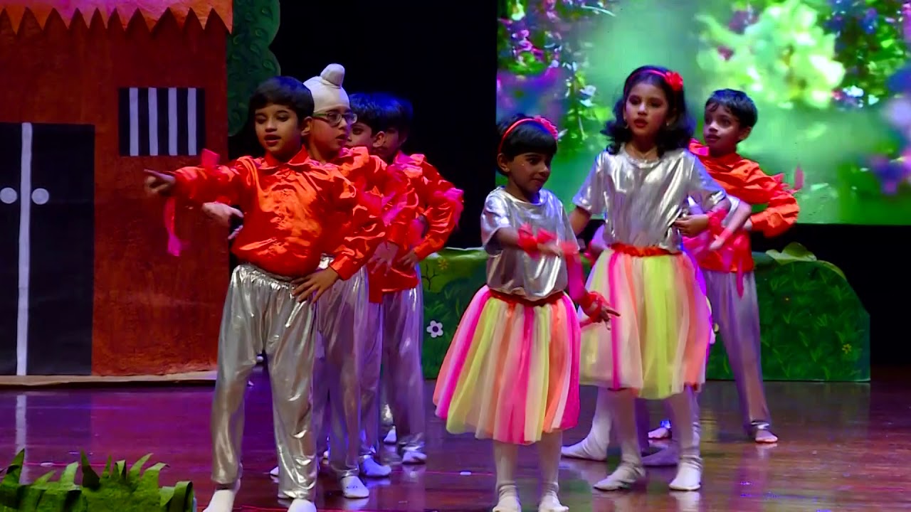Class 1 D, E, F(THE WOODCUTTER) ANNUAL DAY201920THE FOUNDATION