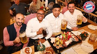 Pizarro, Élber, Hargreaves & Co. at Oktoberfest | FC Bayern Legends