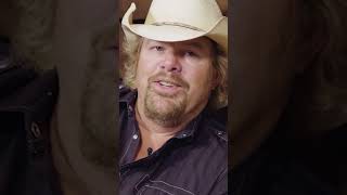 RIP TOBY KEITH…Icon Tells FUNNY Story About Getting Dinner COOKED by Sammy Hagar | Professor of Rock