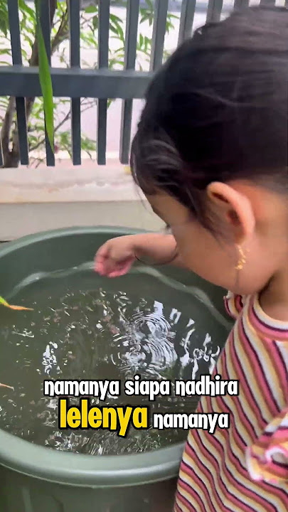 Nadhira named her catfish Lilis, friends #trending #funnykids #funnyshorts #shortvideo #viral