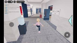Going To School In Berry Ave! *Won't Roleplay Here Again*